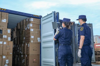 成都中欧班列跨境电商B2B出口专列首开，助力全球贸易新通道